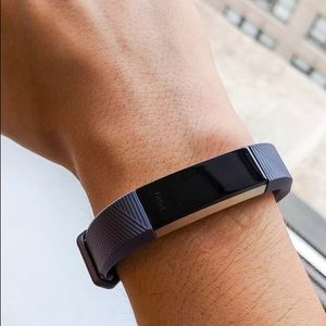 Fit bit alta hr watch